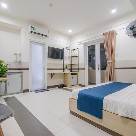 Bin Bin Hotel 5 - Near Lotte Mart D7 Ho Chi Minh City Exterior photo