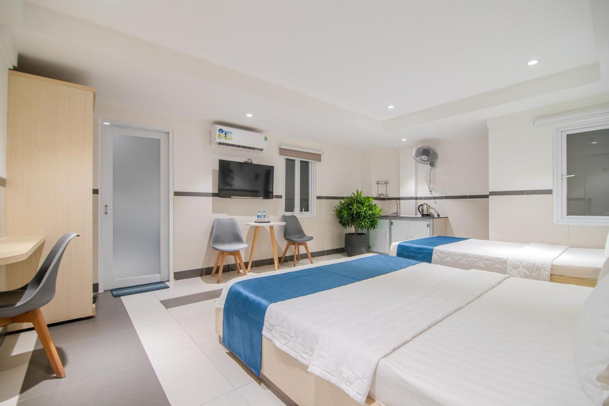 Bin Bin Hotel 5 - Near Lotte Mart D7 Ho Chi Minh City Exterior photo