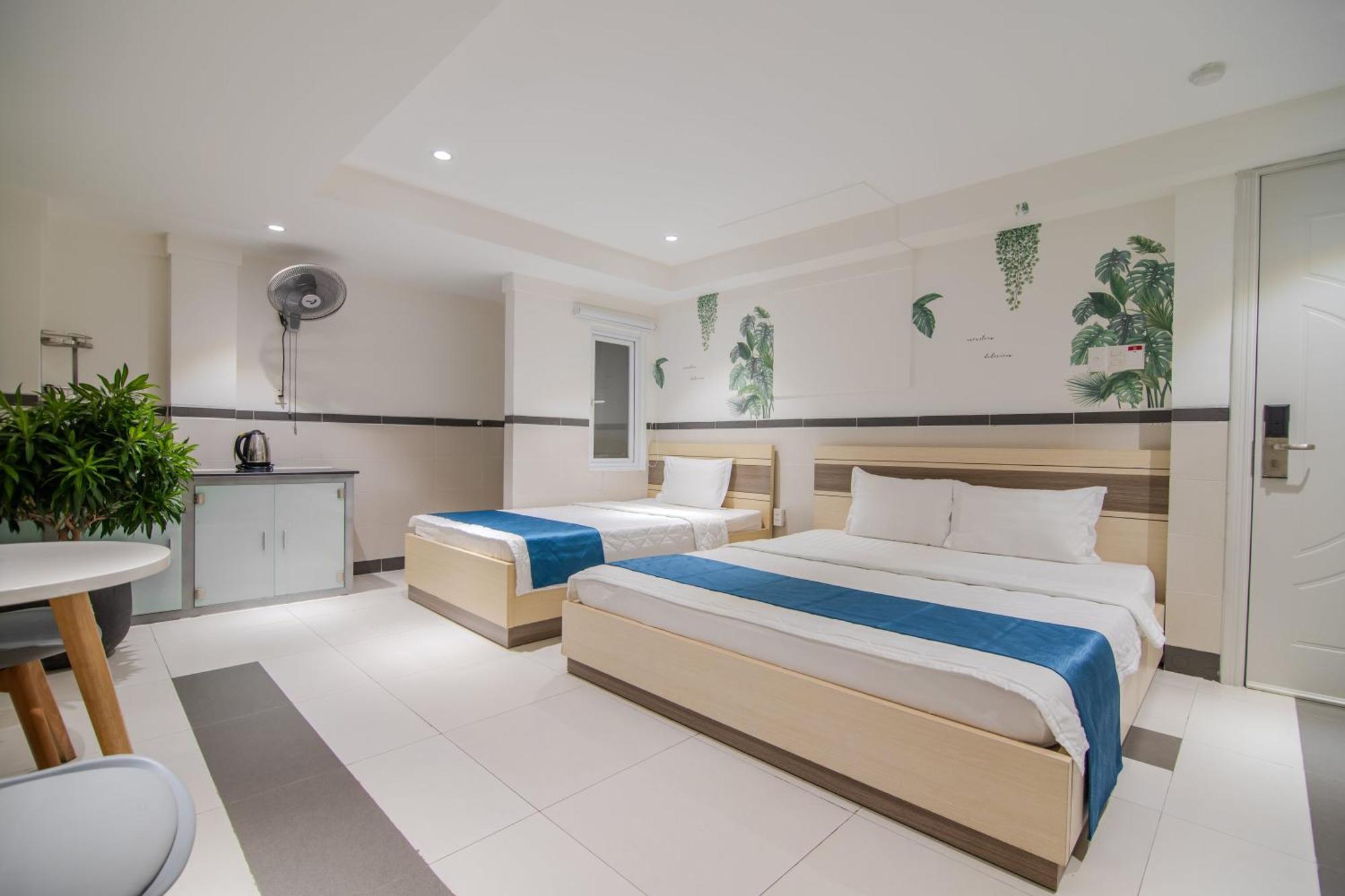 Bin Bin Hotel 5 - Near Lotte Mart D7 Ho Chi Minh City Exterior photo