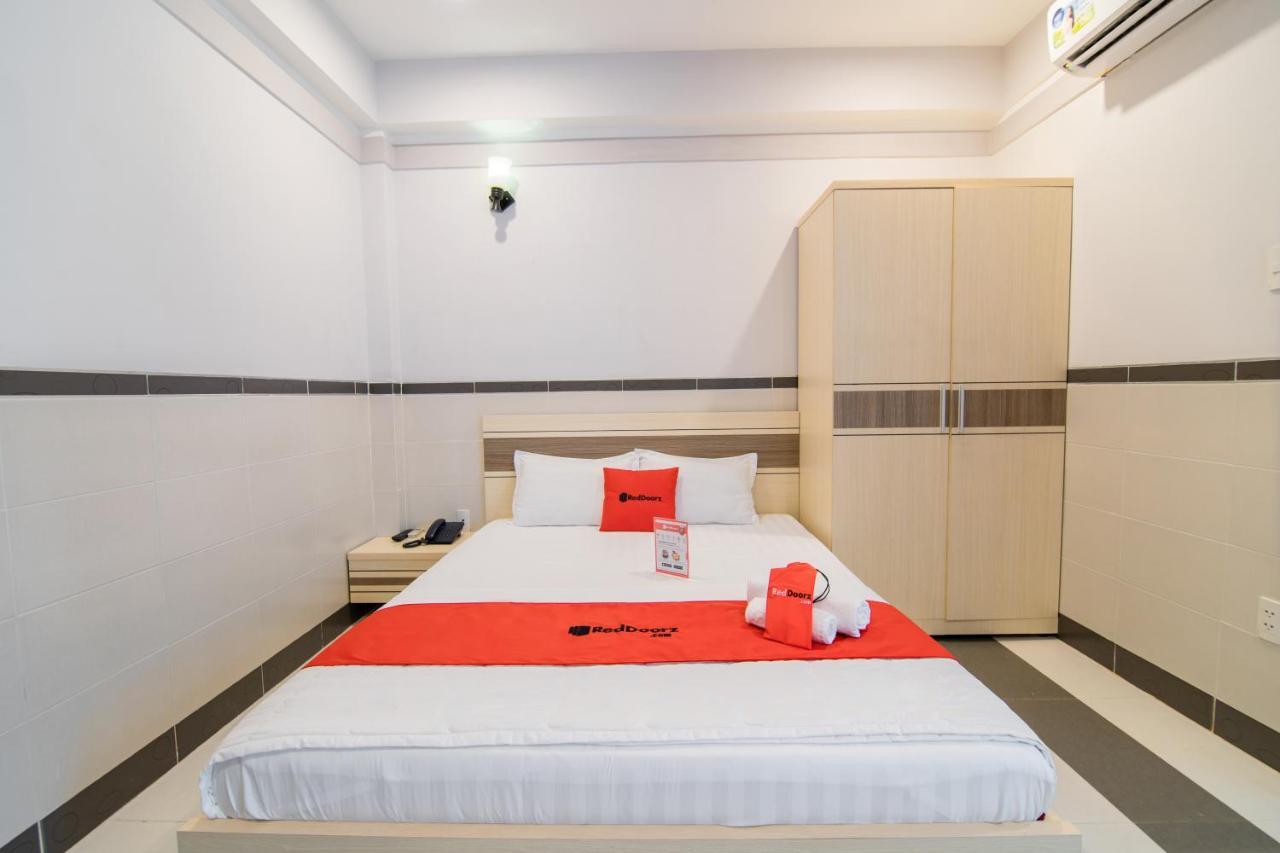 Bin Bin Hotel 5 - Near Lotte Mart D7 Ho Chi Minh City Exterior photo