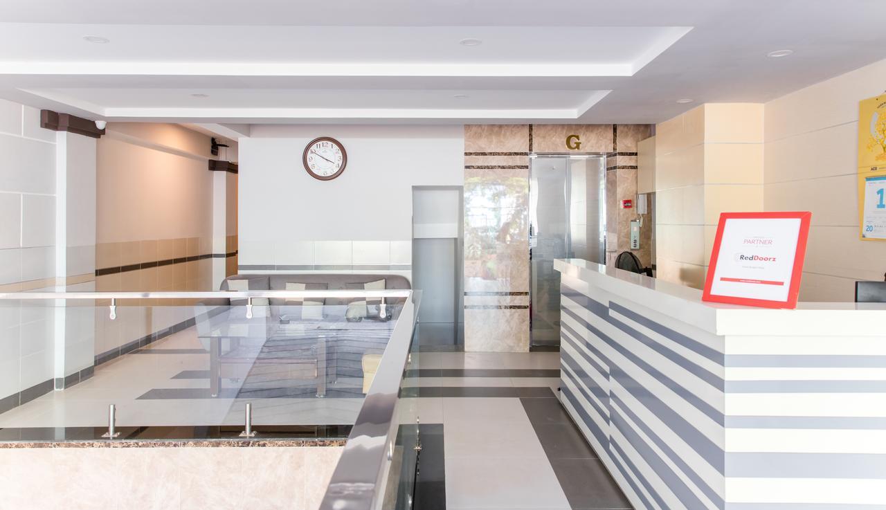 Bin Bin Hotel 5 - Near Lotte Mart D7 Ho Chi Minh City Exterior photo